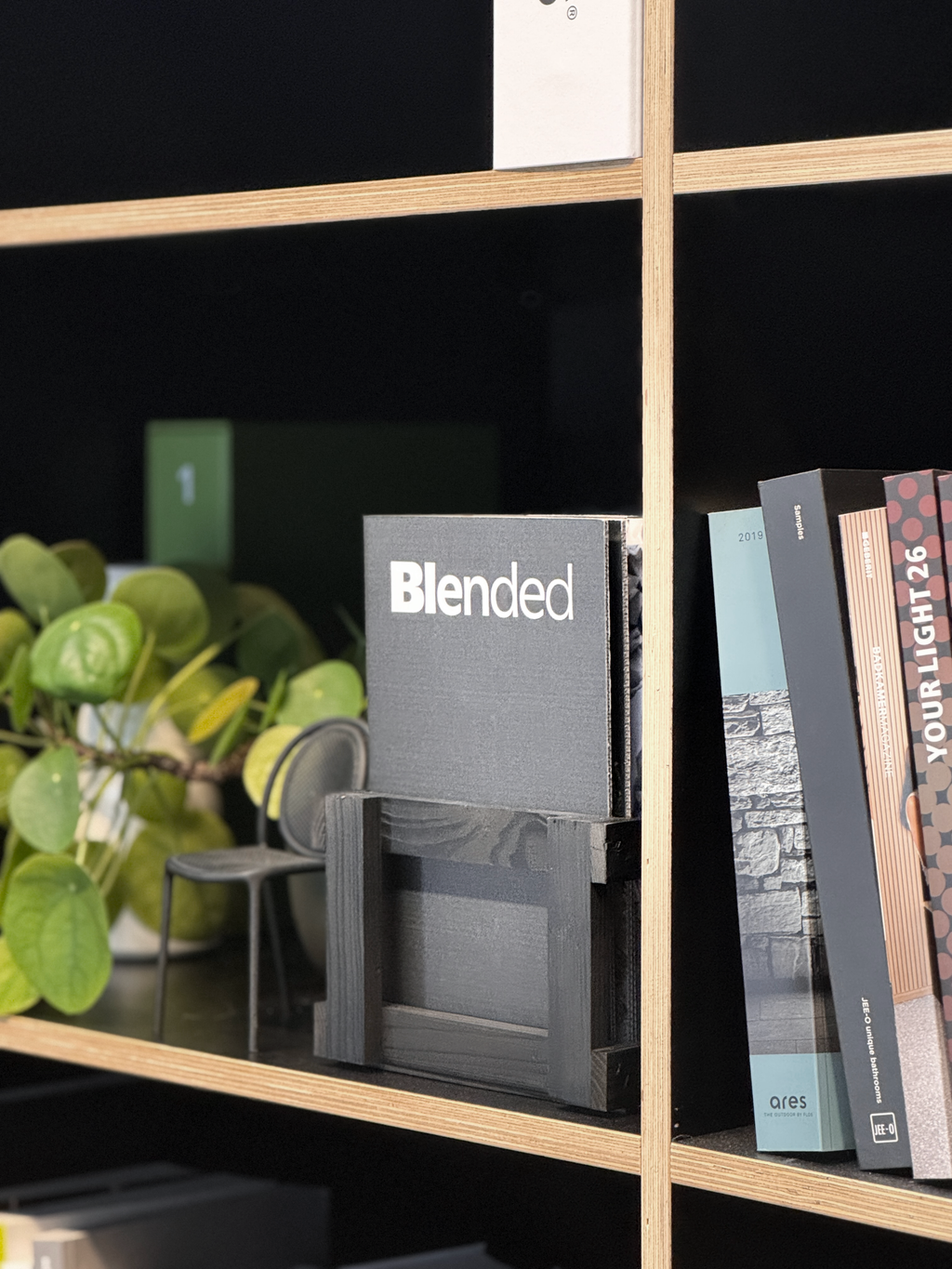 Blended Collection Box